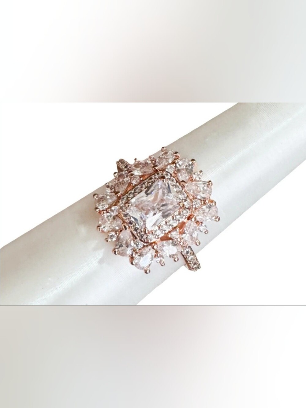 NWT-BP April Birthday The Beatrice on Gold Diamon Cubic Zirconia- Size 6